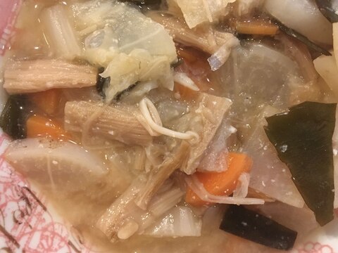 大根と人参と白菜と昆布とえのきの粕汁